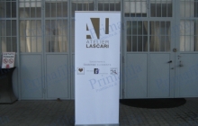 swarovsky roll up banner espositore pubblicitario allestimenti