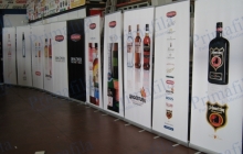 martini roll up banner espositore pubblicitario allestimenti