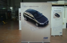 fiat roll up banner espositore pubblicitario allestimenti