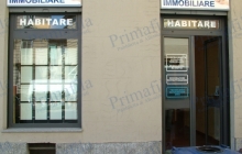 Habitare studio immobiliare insegna luminosa