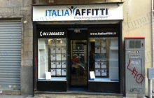 italia affitti casa insegna luminosa