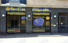 Oro Cash Insegna Fronte Illuminate - Primafila Group Pubblicità e Allestimenti