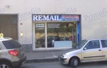 Remail Insegna Fronte Illuminate - Primafila Group Pubblicità e Allestimenti