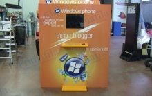 Windows Phone Video Totem Primafila Group Pubblicità e Allestimenti